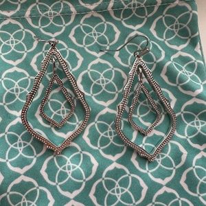 Kendra Scott Simon Earrings in Silver - Like New!
